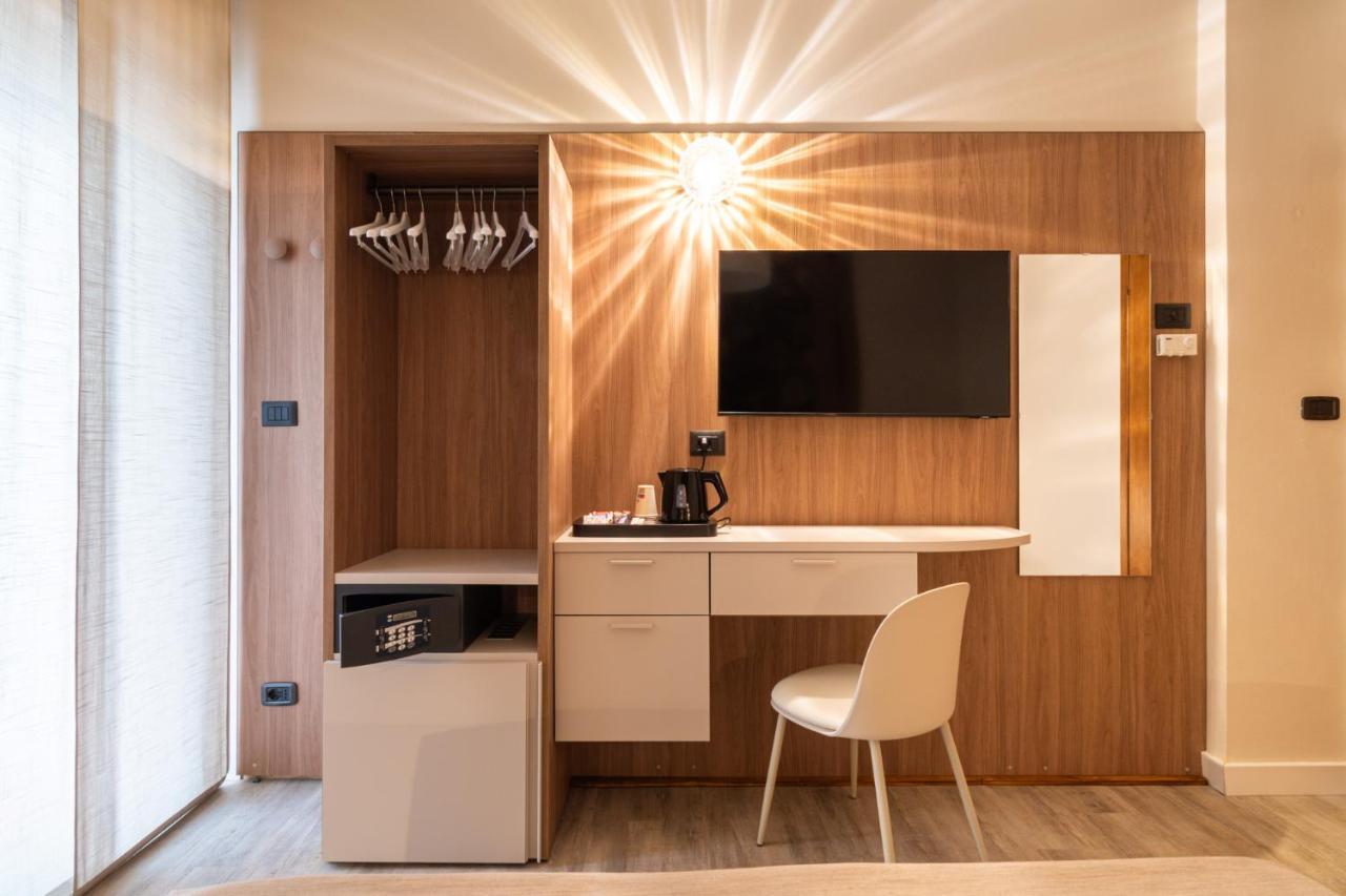 Continental B&B City Hotel 비비오네 외부 사진