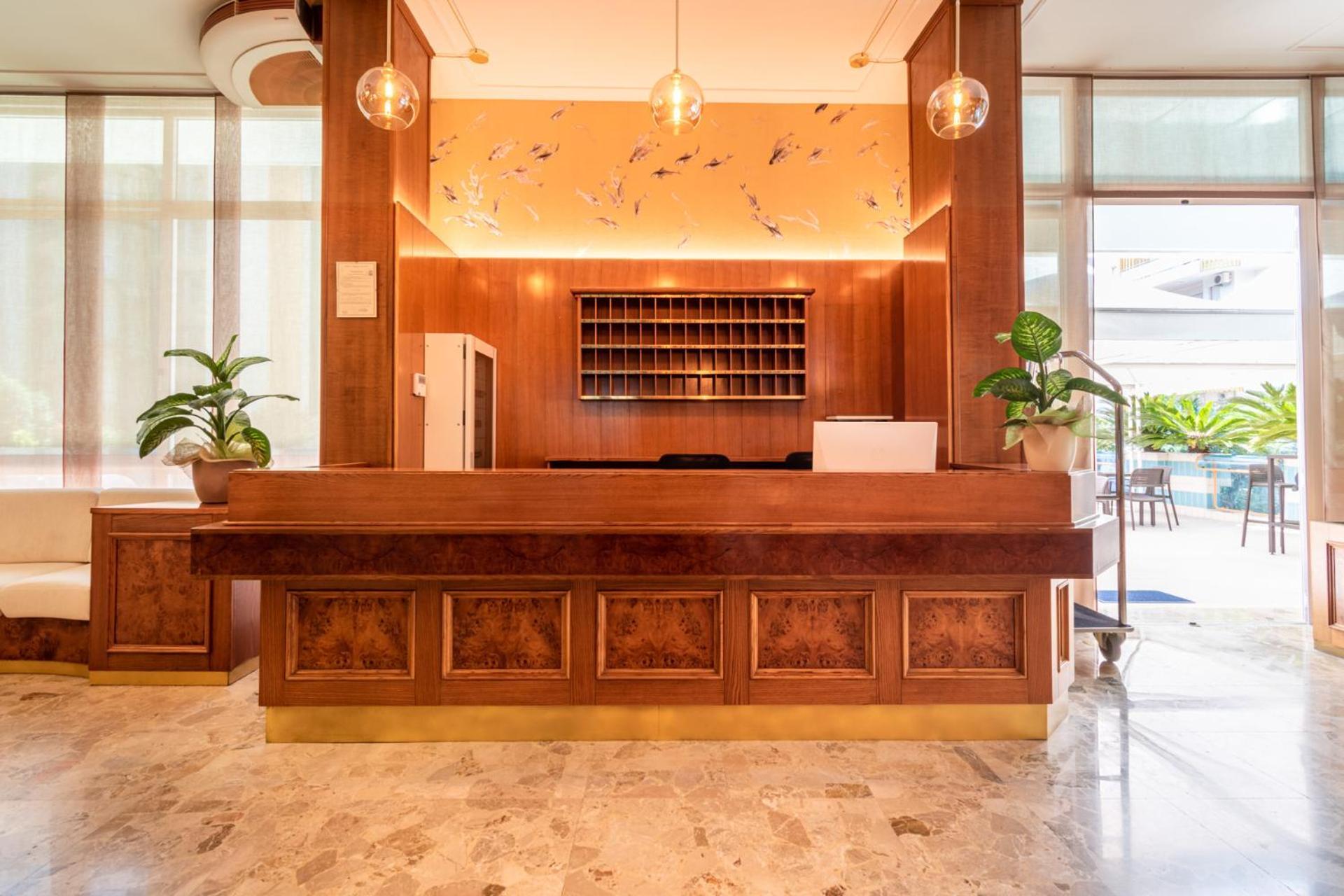 Continental B&B City Hotel 비비오네 외부 사진