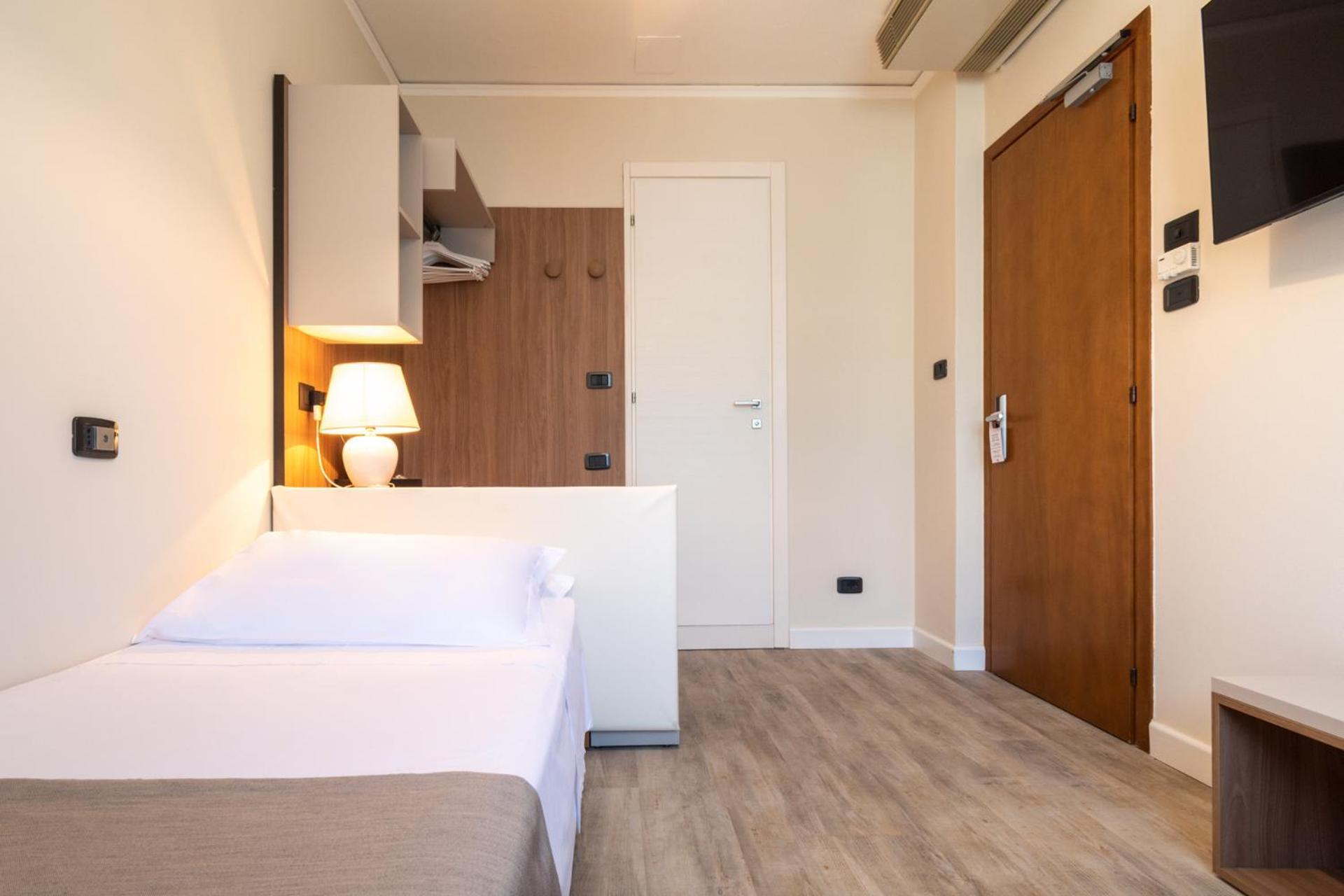 Continental B&B City Hotel 비비오네 객실 사진