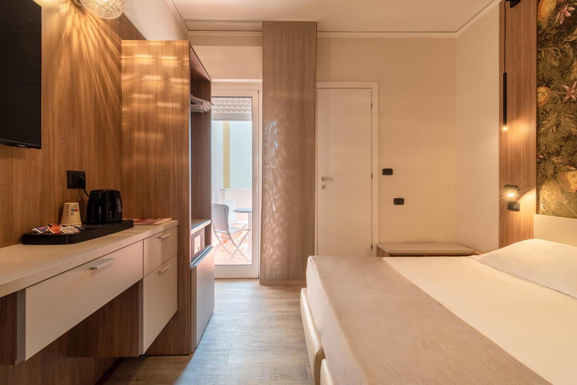 Continental B&B City Hotel 비비오네 객실 사진